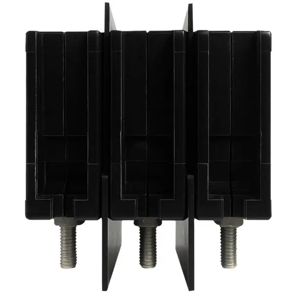 3-POLE_90A_5